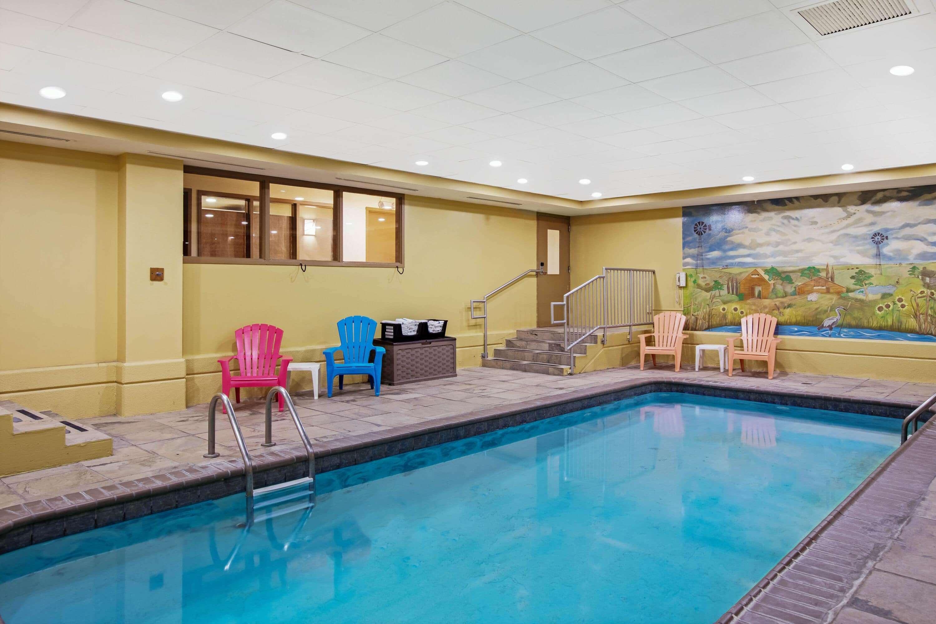 La Quinta By Wyndham Salina Hotel Екстериор снимка